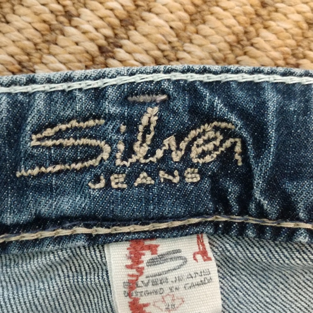 Jeans - Picture 2 of 8